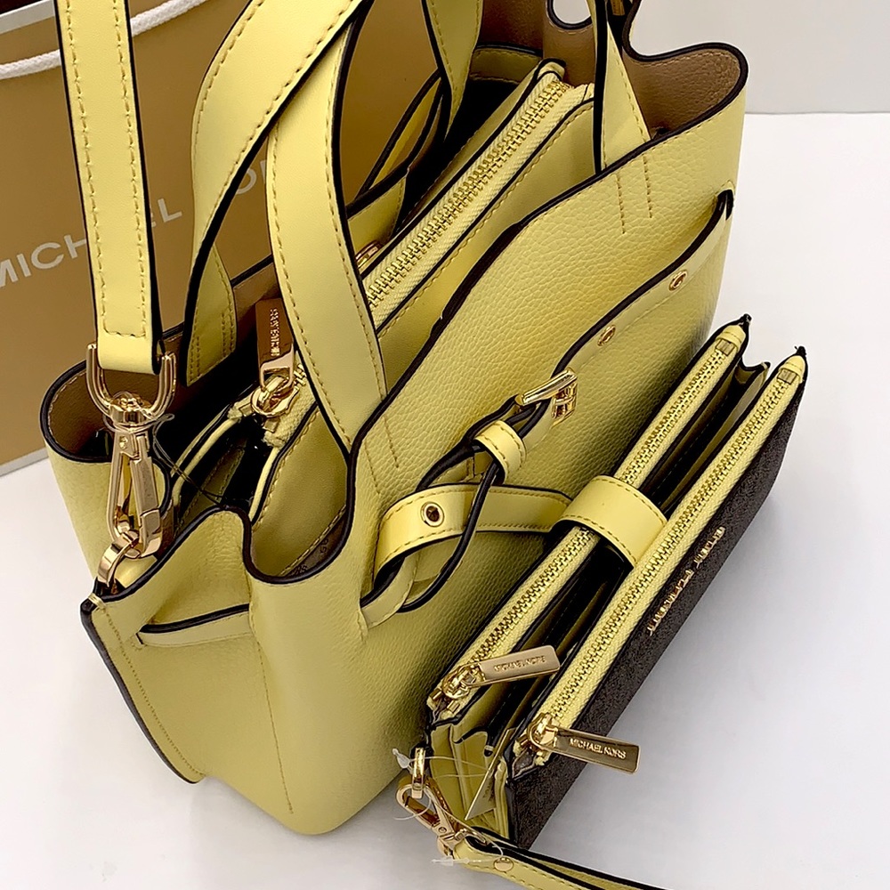 MICHAEL KORS EMILIA SMALL SATCHEL & LARGE DOUBLE ZIP WRISTLET BUTTERCUP - Picture 5 of 16